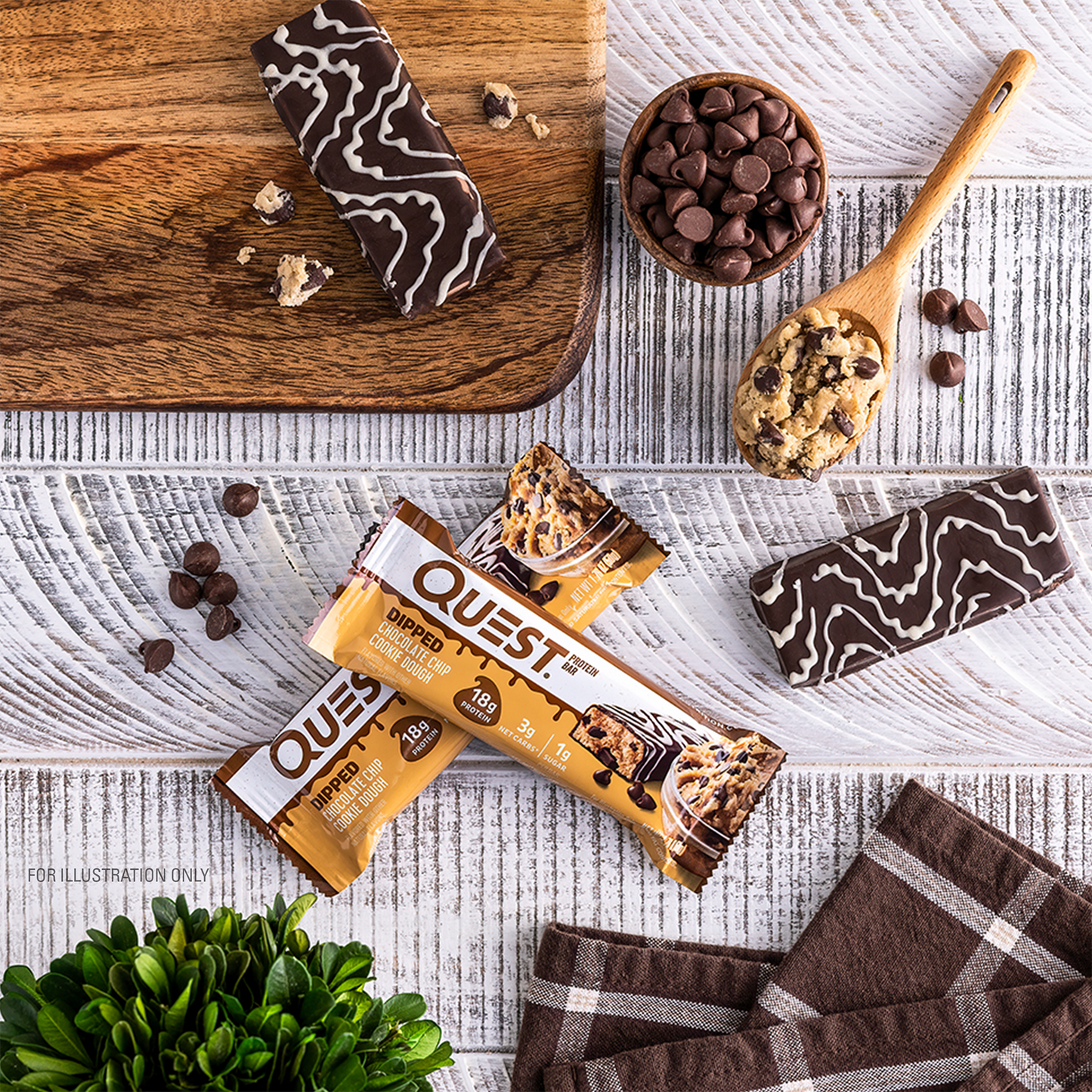 dipped-chocolate-chip-cookie-dough-protein-bar-c4 qst-012268_dipped-chocolate-chip-cookie-dough-protein-bar_7.png
